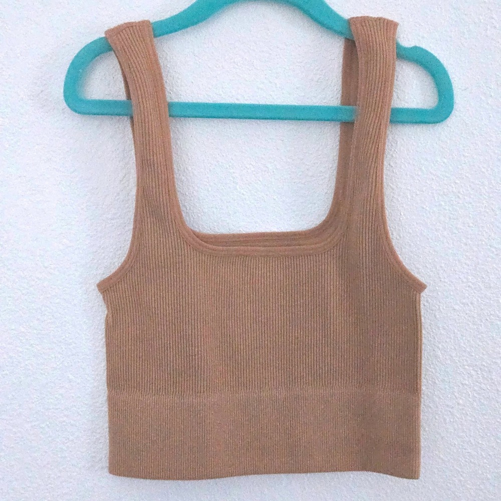 Zenana Ribbed Seamless Crop Tank Top Tan Camel Square Neck NT-54019A Small/Med